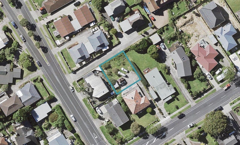 51A Bradbury Road, Botany Downs, Auckland - Carousel 1