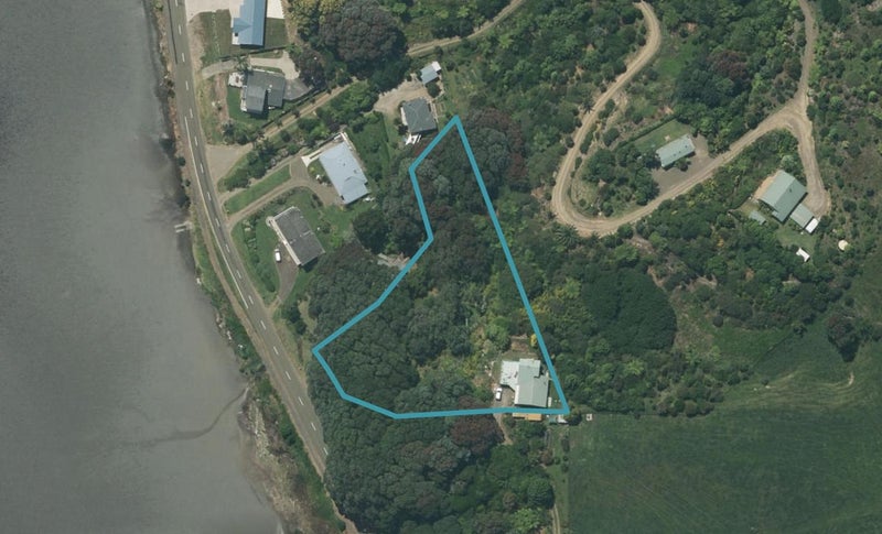 210 Ohiwa Harbour Road, Waiotahe, Opotiki - Carousel 1