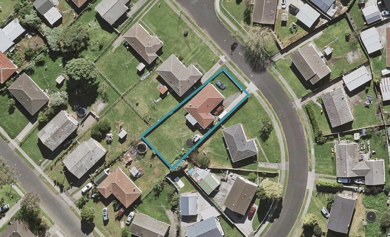 13 Heyford Close, Mangere, Auckland - Carousel 1