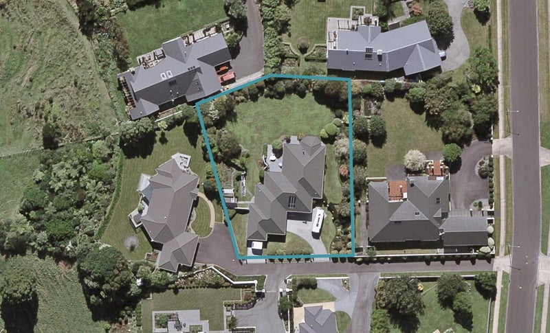 36A Shelter Grove, Frankleigh Park, New Plymouth - Carousel 1