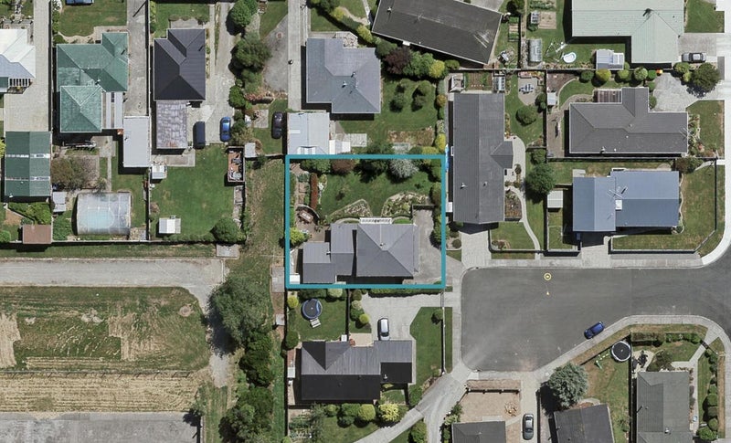 69 Kildare Rise, Waikiwi, Invercargill - Carousel 1