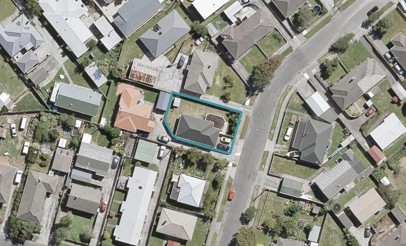 5 Atiawa Crescent, Waiwhetu, Lower Hutt - Carousel 1