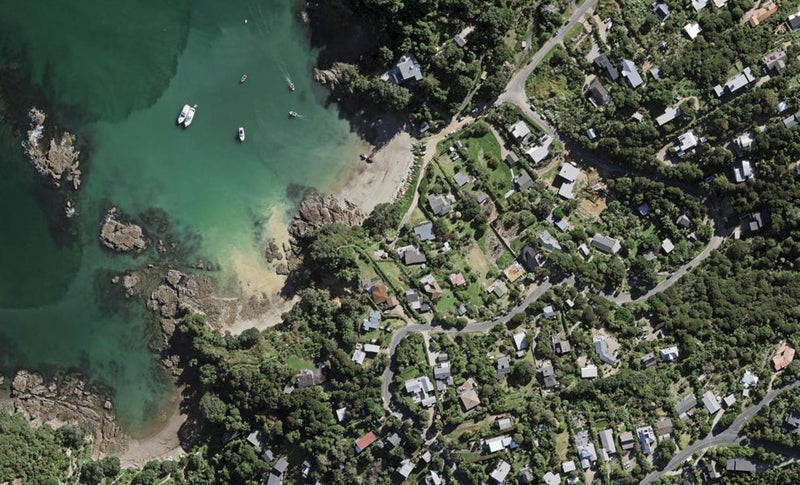 92 Great Barrier Road, Oneroa, Waiheke Island - Carousel 1