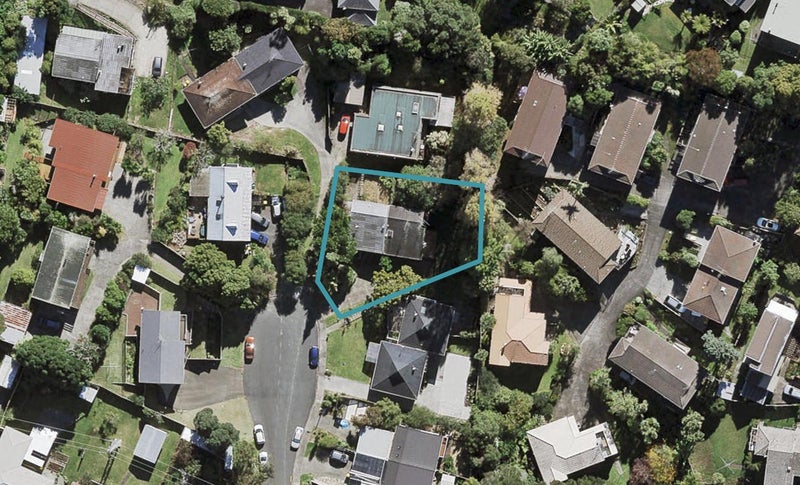 2/4 Braund Place, Glenfield, Auckland - Carousel 1