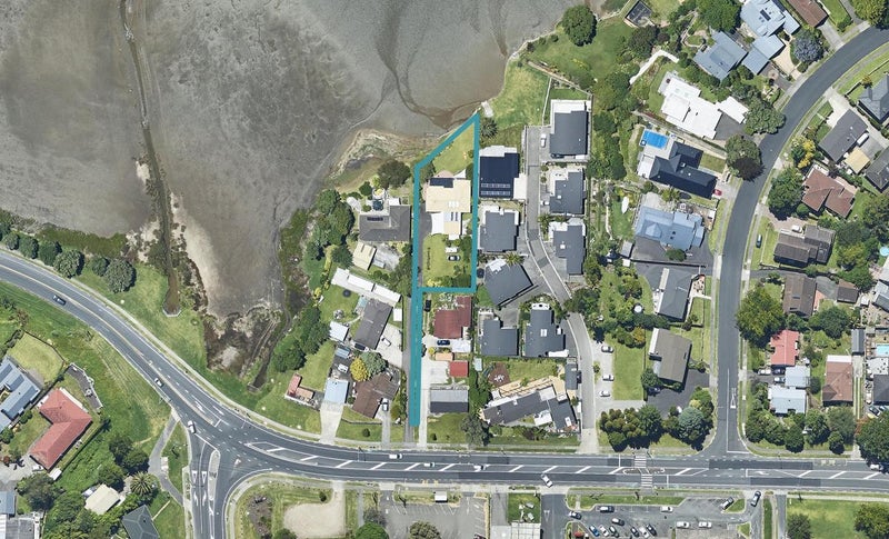 259 Welcome Bay Road, Welcome Bay, Tauranga - Carousel 1