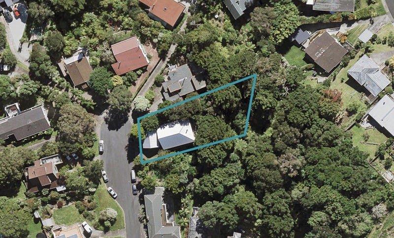 4 Tranquil Glade, Hillcrest, Auckland - Carousel 1