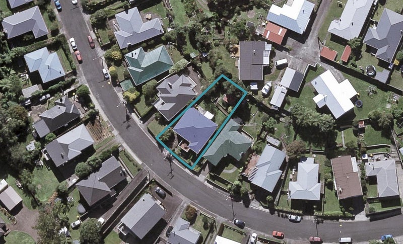 38 Essex Street, Vogeltown, New Plymouth - Carousel 1