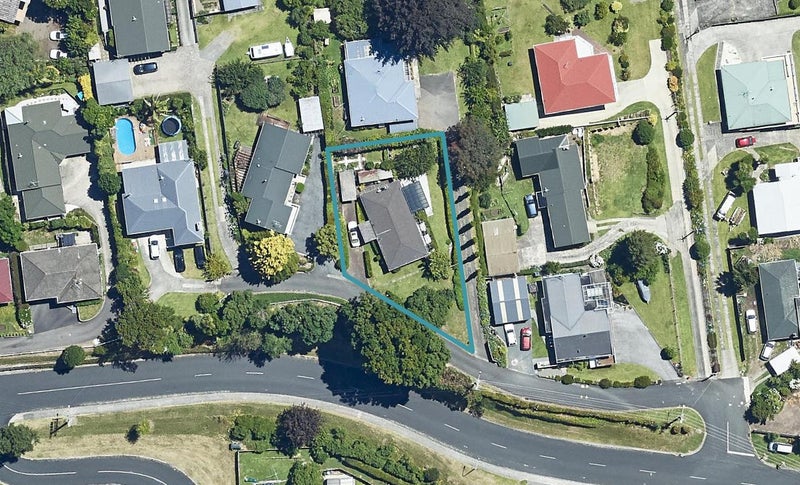 171 Darraghs Road, Brookfield, Tauranga - Carousel 1