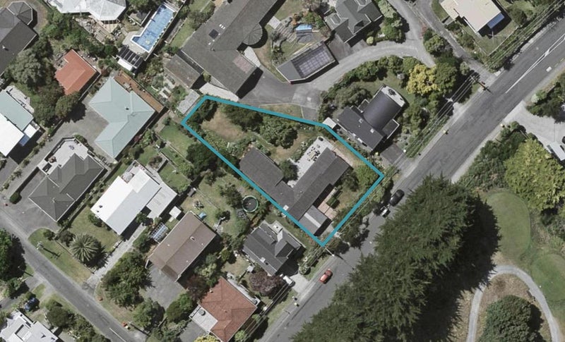 107 Golf Road, Paraparaumu Beach, Paraparaumu - Carousel 1