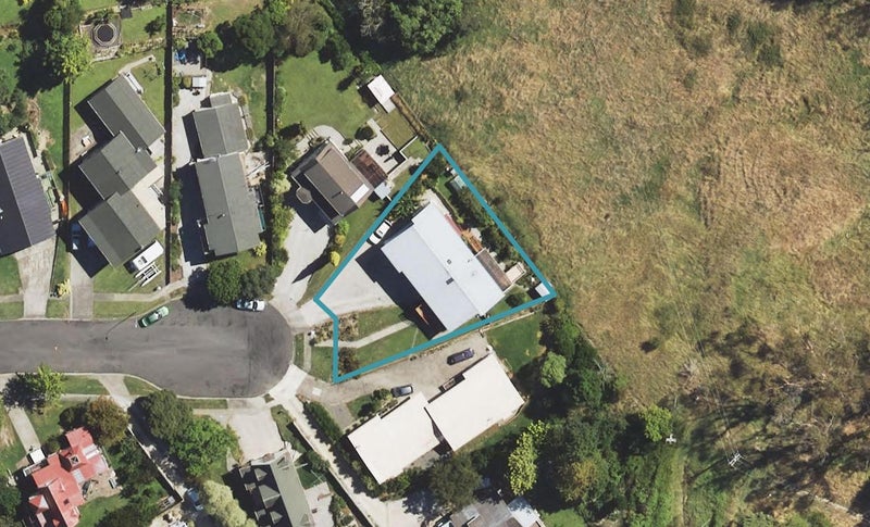 60 Sunvale Crescent, Whataupoko, Gisborne - Carousel 1