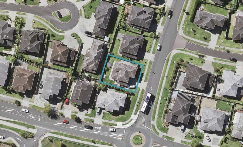 110 Jeffs Road, Flat Bush, Auckland - Carousel 1