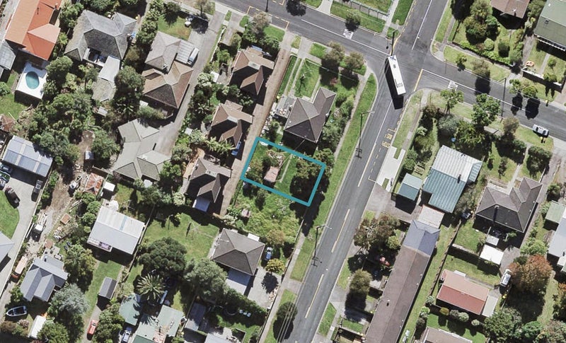 34E Nikau Street, New Lynn, Auckland - Carousel 1