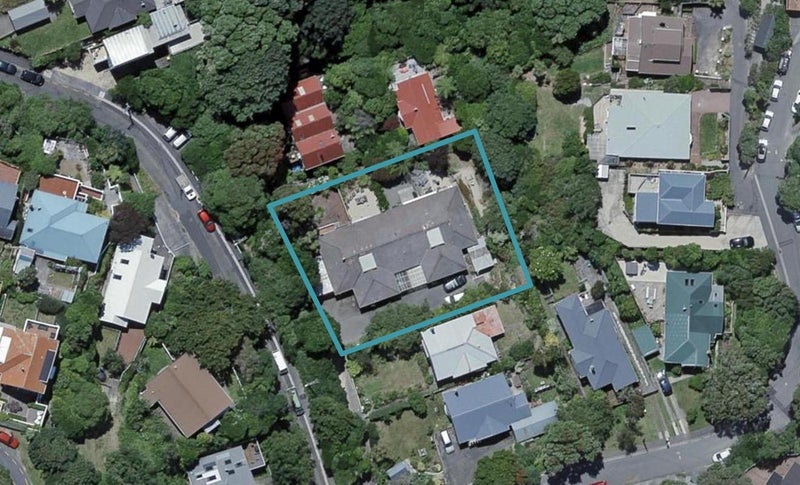 3/68 Oban Street, Wadestown, Wellington - Carousel 1