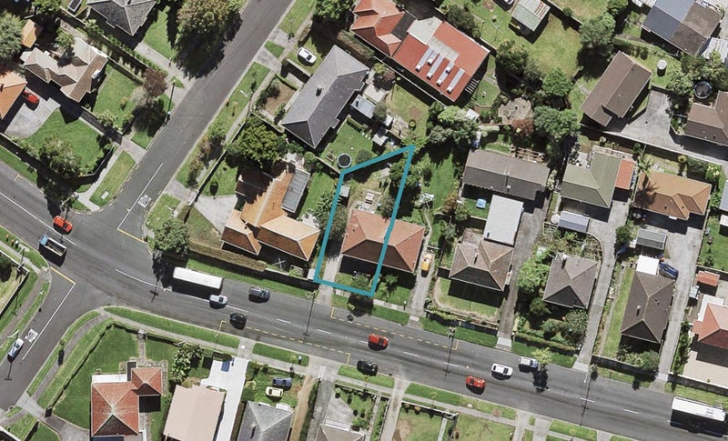 12 Denbigh Avenue, Mount Roskill, Auckland - Carousel 1