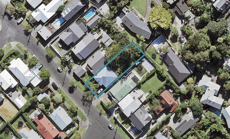 71 Warnock Street, Westmere, Auckland - Carousel 1