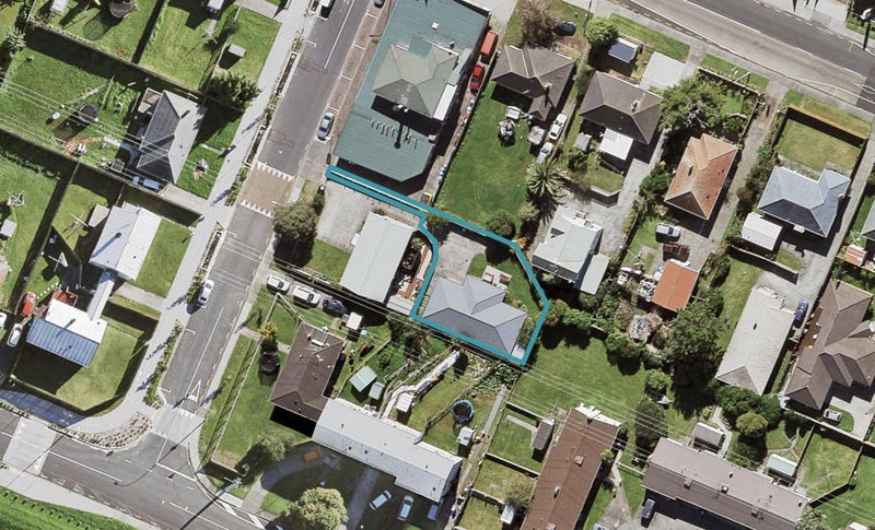 10A McKinnon Street, Mount Roskill, Auckland - Carousel 1