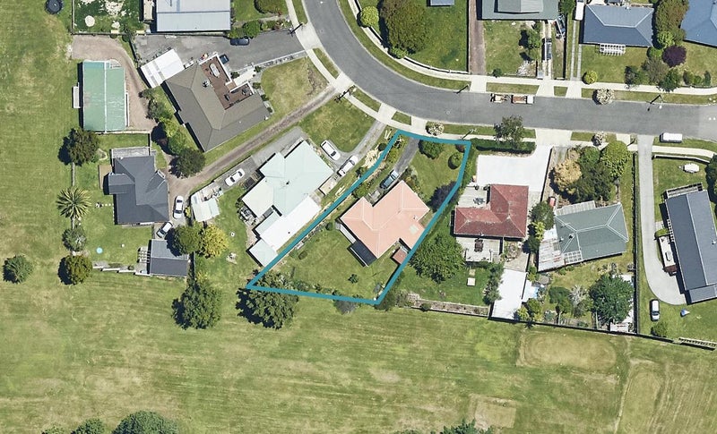 15 Johnston Crescent, Springfield, Rotorua - Carousel 1