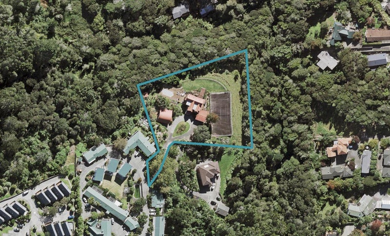 39 Waipa Street, Birkenhead, Auckland - Carousel 1