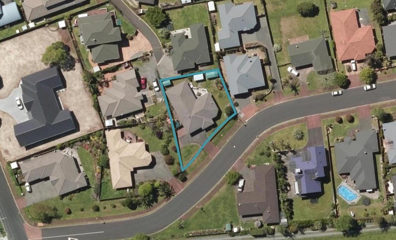 5 Chatsfield Place, Kamo, Whangarei - Carousel 1