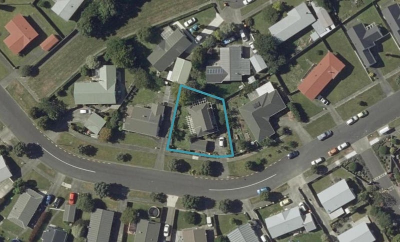 18 Dalwood Grove, Highbury, Palmerston North - Carousel 1