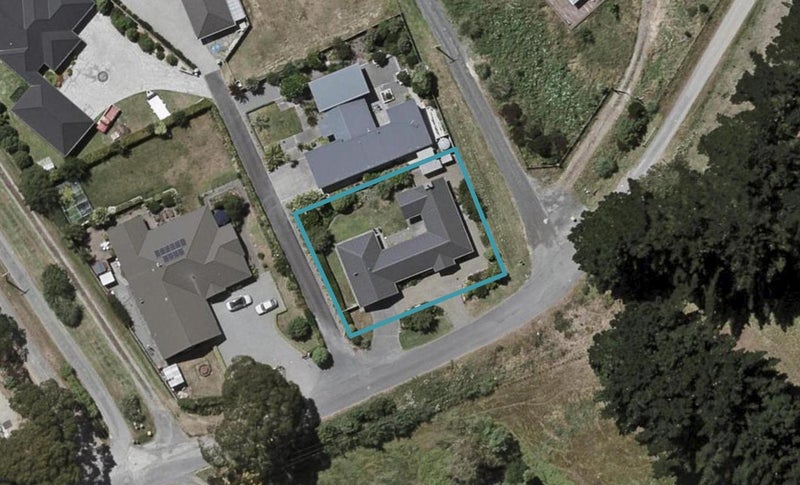 31F Tieko Street, Otaihanga, Paraparaumu - Carousel 1