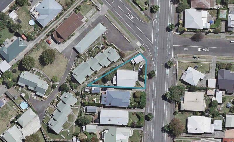 132 Nelson Crescent, Napier South, Napier - Carousel 1