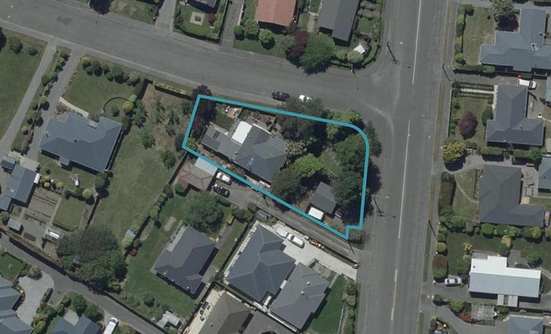 42 Middlepark Road, Sockburn, Christchurch - Carousel 1