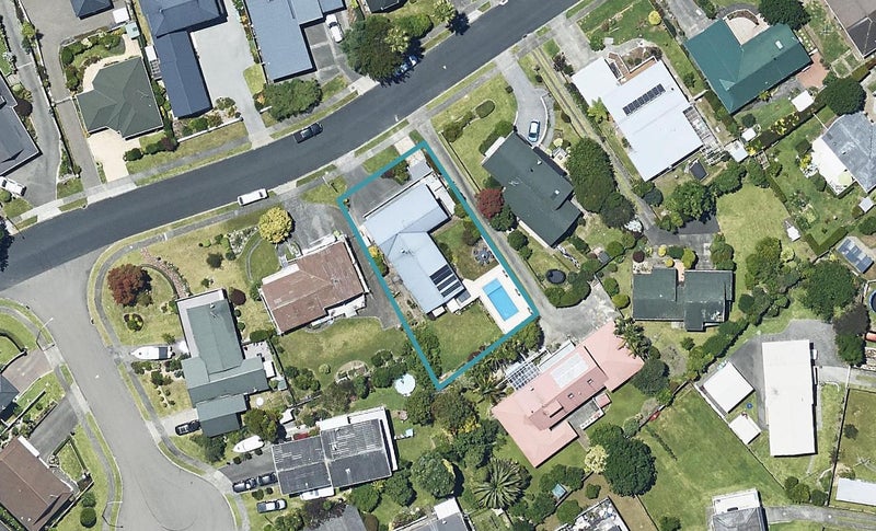 20 Forrester Drive, Welcome Bay, Tauranga - Carousel 1