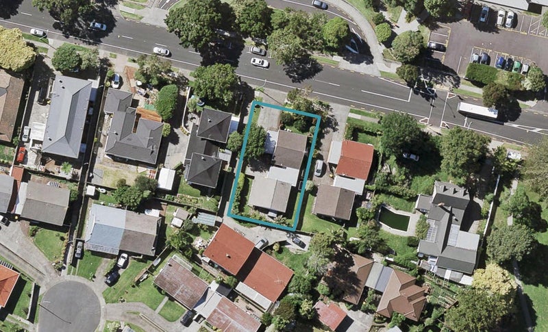 2/61 Butley Drive, Farm Cove, Auckland - Carousel 1