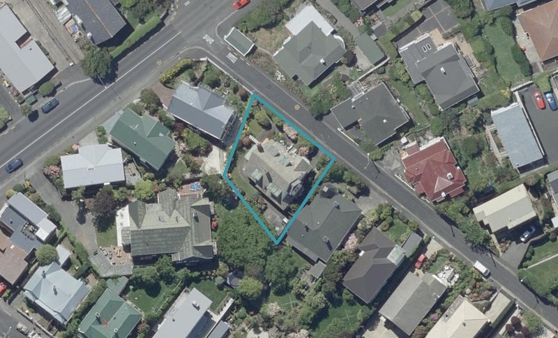 6 Charlotte Street, Roslyn, Dunedin - Carousel 1