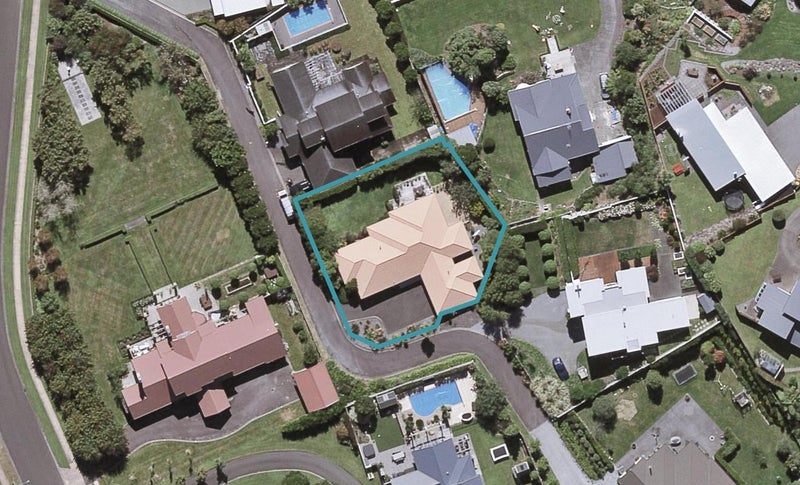 37B Shelter Grove, Frankleigh Park, New Plymouth - Carousel 1