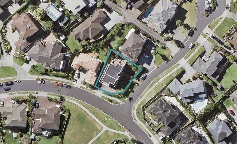 2 Andara Close, Pinehill, Auckland - Carousel 1