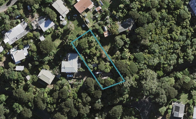 2 Hekerua Road, Oneroa, Waiheke Island - Carousel 1
