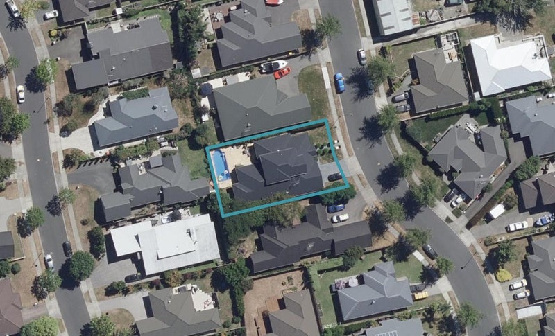 20 Wiltshire Drive, Huntington, Hamilton - Carousel 1
