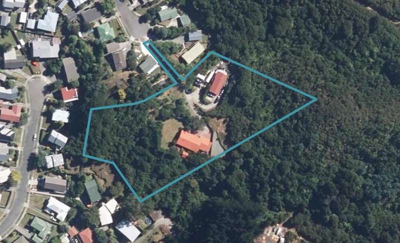 2/21 Matariki Grove, Wainuiomata, Lower Hutt - Carousel 1