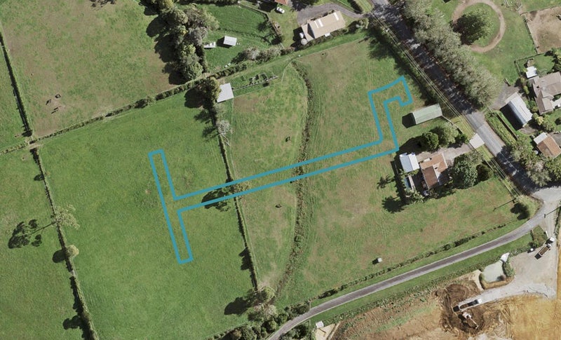 1 Awhi Way, Karaka, Papakura - Carousel 1