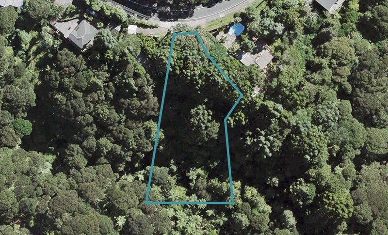 348 Huia Road, Titirangi, Auckland - Carousel 1