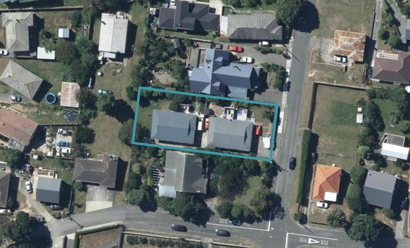 3/11 TE ARAWI ST, TAKAPUWAHIA, PORIRUA - Carousel 1