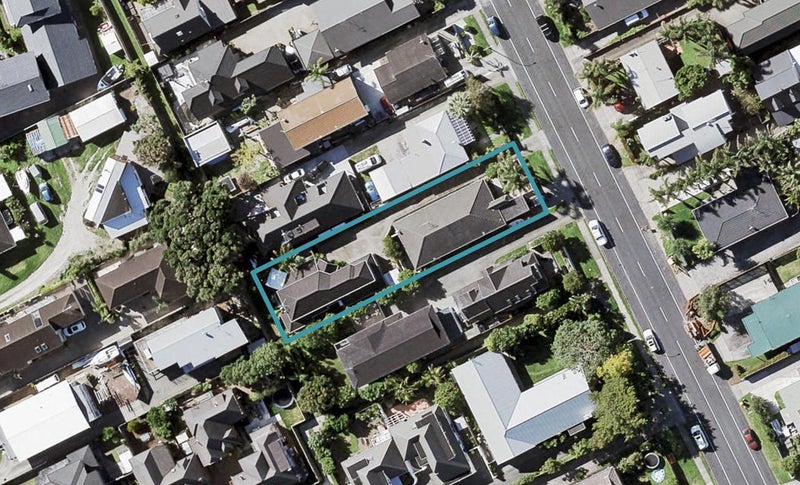 2/61 Hattaway Avenue, Bucklands Beach, Auckland - Carousel 1