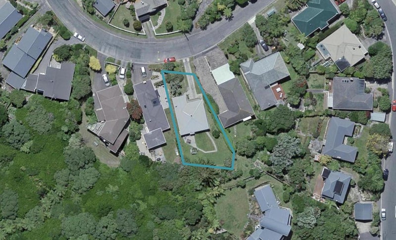 7 Huntleigh Park Way, Ngaio, Wellington - Carousel 1