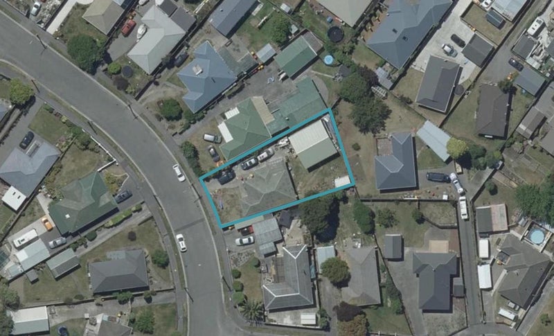 48 Vancouver Crescent, Wainoni, Christchurch - Carousel 1