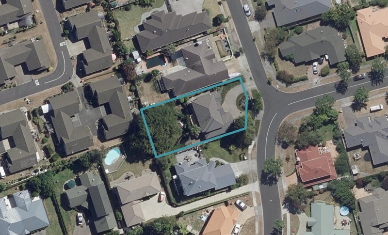 14 Canaandale Drive, Flagstaff, Hamilton - Carousel 1