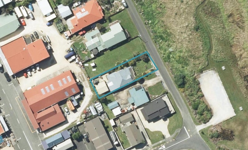 14 Beach Road, Collingwood - Carousel 1