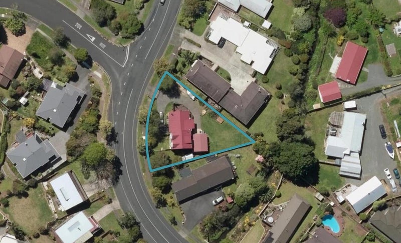 106 Fairway Drive, Kamo, Whangarei - Carousel 1