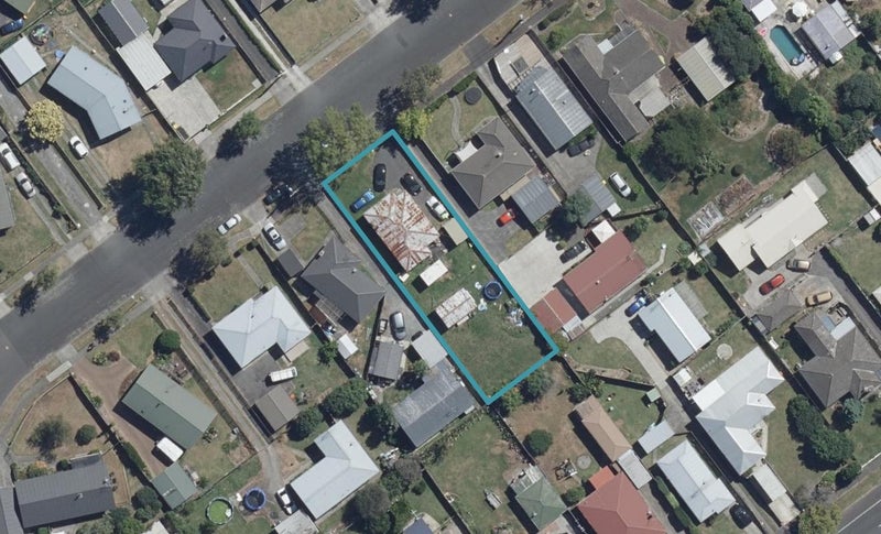 21 Puriri Street, Nawton, Hamilton - Carousel 1