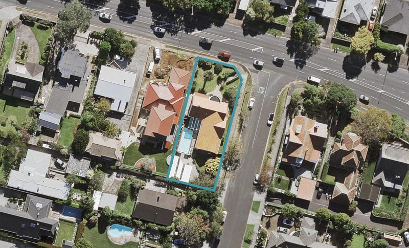 12 Balmoral Road, Epsom, Auckland - Carousel 1