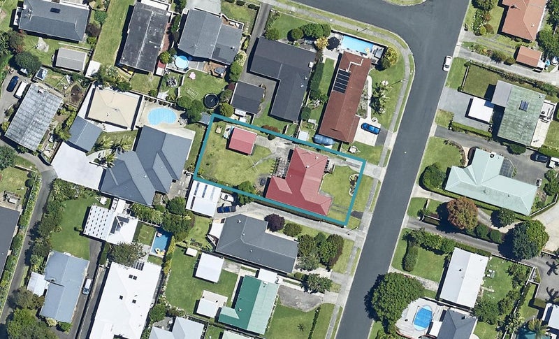 22 Hillcrest Road, Otumoetai, Tauranga - Carousel 1