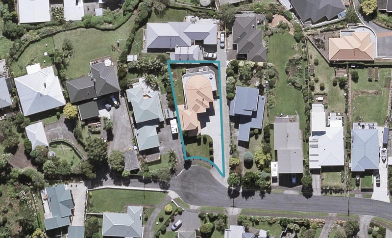 25 Skinner Street, Blagdon, New Plymouth - Carousel 1