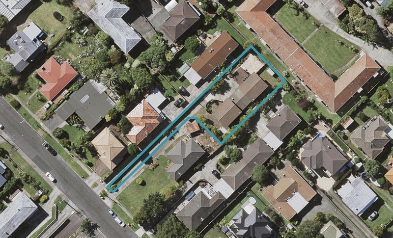 2/0 Puriri Street, Takapuna, Auckland - Carousel 1