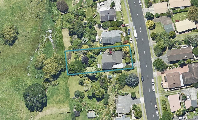 49 Resolution Road, Welcome Bay, Tauranga - Carousel 1